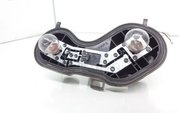 Renault Megane II Tail light bulb cover holder 89026012