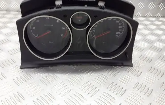 Opel Astra H Tachometer 13282344