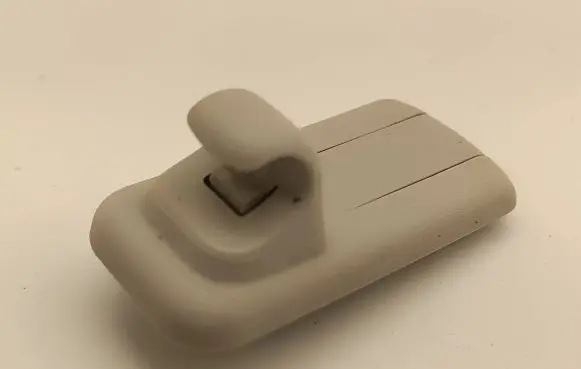 Chrysler Pacifica Sun visor clip/hook/bracket 6LZ99TRMAA