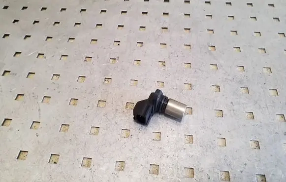 Camshaft position sensor