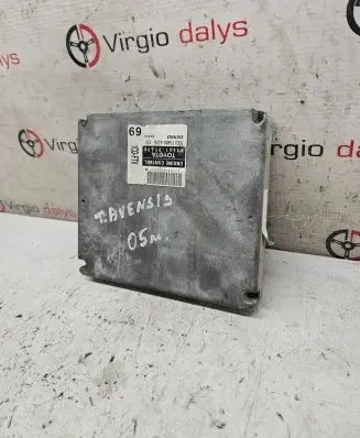 Toyota Avensis T250 Engine control unit/module 8966105690 1758006326 MB1758006326