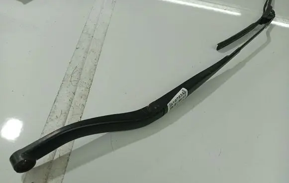 Opel Signum Front wiper blade arm 09185813RP