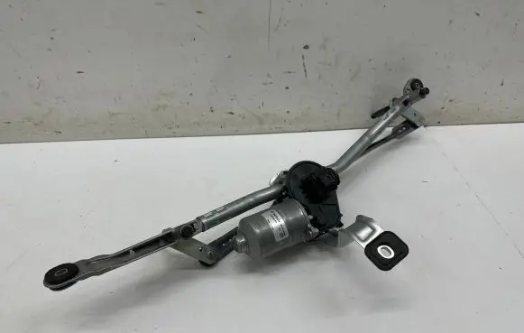 Front wiper linkage