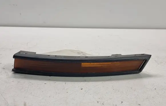 Volkswagen PASSAT B6 Front indicator light 3C0953041J