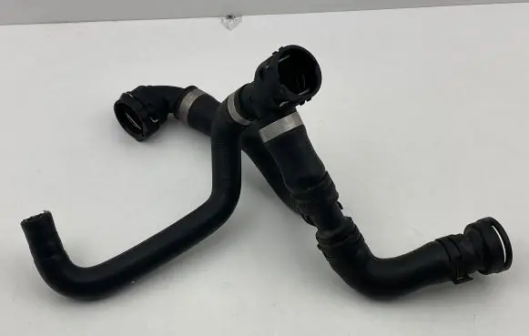 Audi A4 S4 B9 Engine coolant pipe/hose 8W0122293B 8K0122293AG