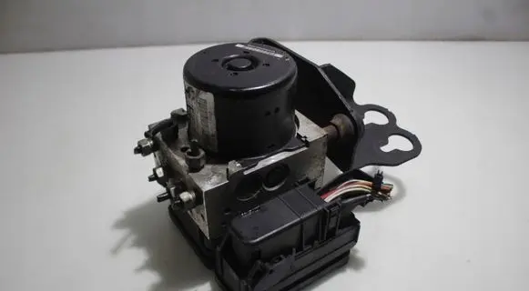 Chrysler Sebring (JS) ABS Pump