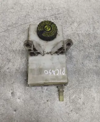 Citroen C4 I Picasso Brake fluid reservoir 
