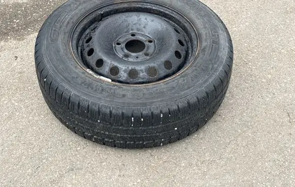 Renault Trafic II (X83) R16 spare wheel