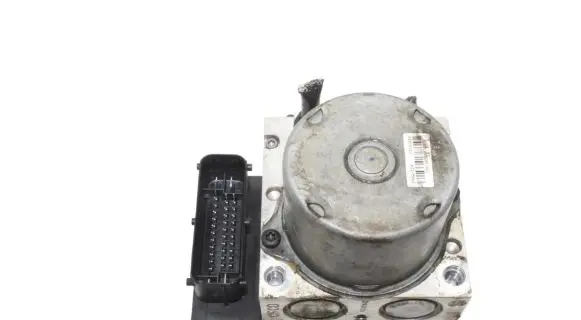 KIA Sportage ABS Pump 589203U470