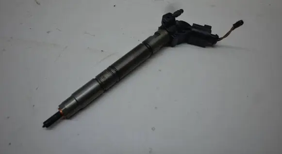 Audi A7 S7 4G Fuel injector 059130277CP 059130277