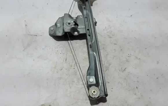 Renault Twingo III Front window lifting mechanism without motor 807215092R
