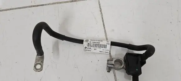 Volkswagen PASSAT B7 Negative earth cable (battery) 1K0915181H 519416C41
