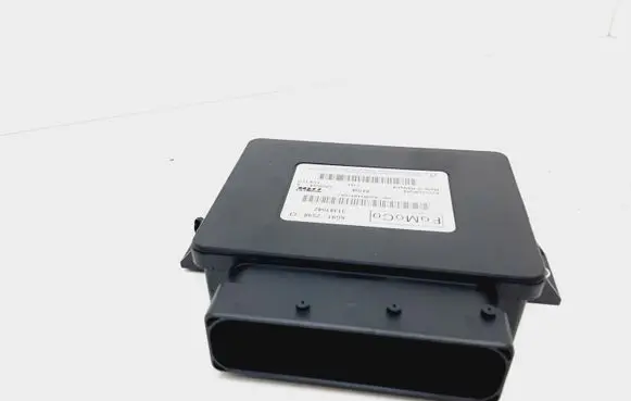 Volvo XC60 Hand brake control module 31341542