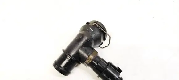 Volkswagen Golf Plus Engine coolant pipe/hose 1K0122291