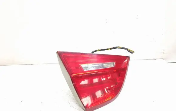 BMW 3 E90 E91 Tailgate rear/tail lights 7289427