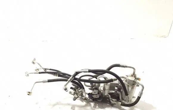 Volvo C40 Air conditioning (A/C) pipe/hose 32275947