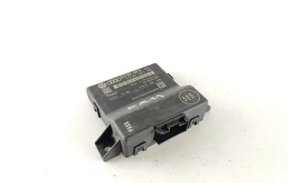 Audi A5 8T 8F Gateway control module 8T0907468R 8T0907468H