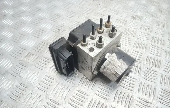 Opel Insignia A ABS Pump 13328651