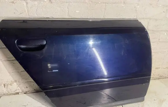 Audi A6 S6 C5 4B Front door