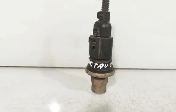Air conditioning (A/C) pressure sensor