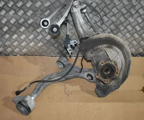 Porsche Panamera (971) Front wheel hub spindle knuckle 971407245L 971407245J 971407245K