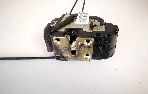 Nissan Murano Z50 Rear door lock