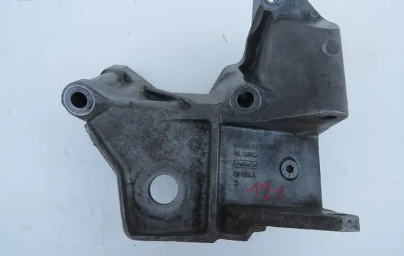 Volvo V60 Engine mounting bracket 6G926P096FC