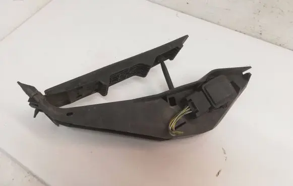 BMW 7 E65 E66 Accelerator throttle pedal 35426772645 25916010