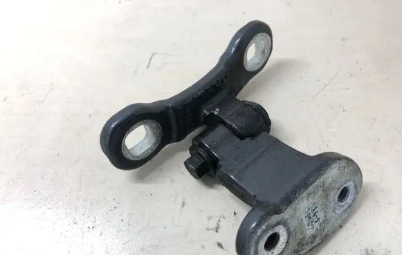 Volvo V50 Rear door upper hinge 30784891