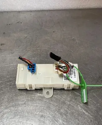 Mercedes-Benz GLE (W166 - C292) Trunk lid opening control unit A1669008512