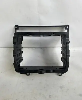 BMW 5 E60 E61 Radio/GPS head unit trim 7034118
