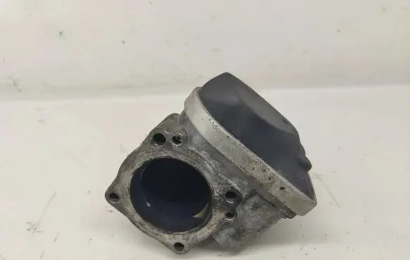 Volkswagen Golf IV Throttle valve 036133062M 02213 408238323008