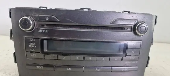 Toyota Auris 150 Radio/CD/DVD/GPS head unit 8612002520