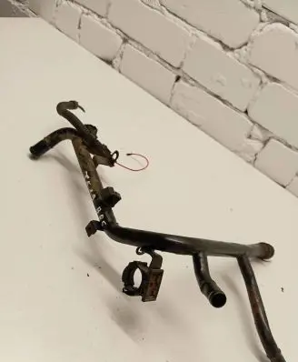 Coolant pipe/hose
