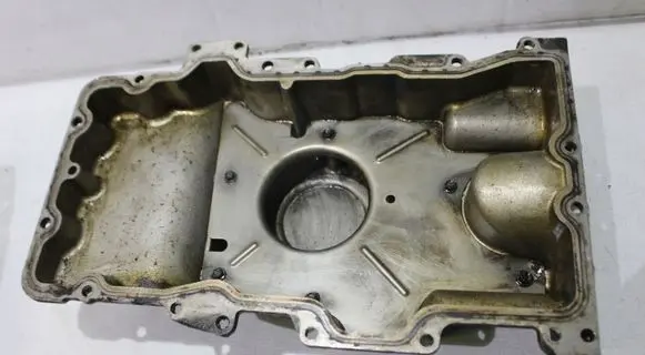Ford Mondeo MK II Oil sump YL8E6675BA