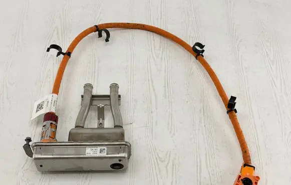 Mazda MX-5 ND Electric battery heater 3WA971475A 3WA963231