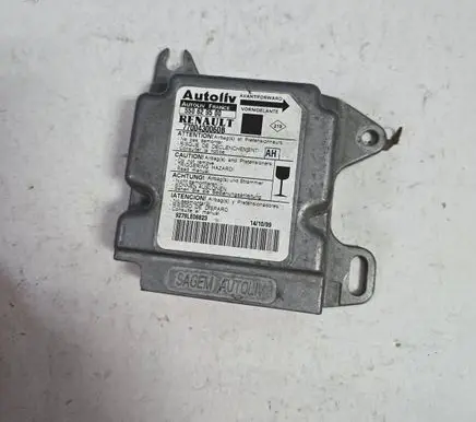 Renault Scenic I Airbag control unit/module 7700430060B 9279LE06823 550629500