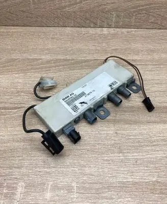 BMW 5 E39 Antenna control unit 6906082 21367510