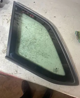 Skoda Fabia Mk3 (NJ) Rear side window 6V9845297 43R00048 E000255