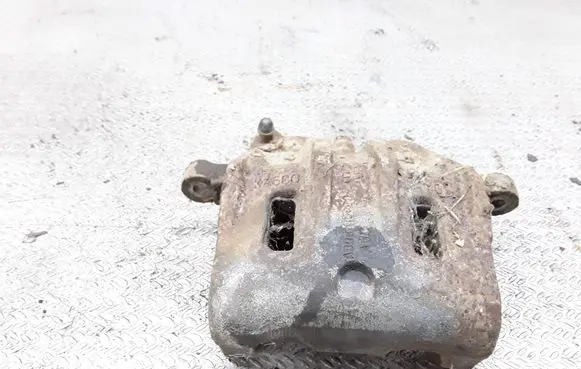 KIA Sorento Front brake caliper