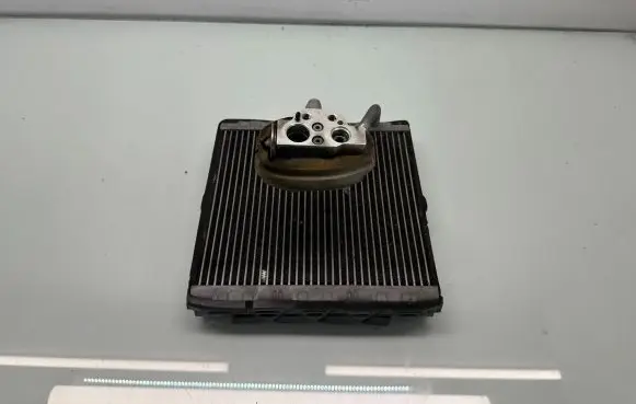 Air conditioning (A/C) radiator (interior)