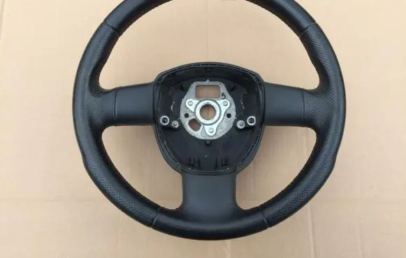 Audi A3 S3 8P Steering wheel