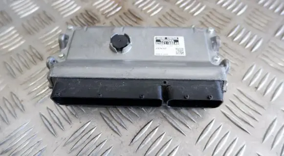 Lexus RX III Engine control unit/module 8966148E40