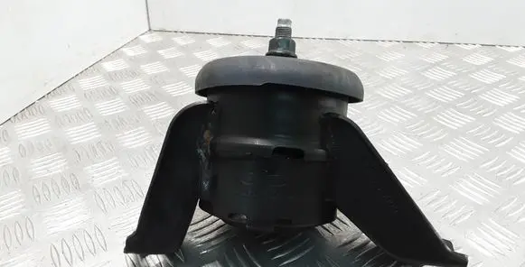 KIA Sportage Engine mount bracket 21815A9000