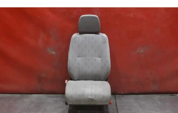Volkswagen PASSAT B5 Front driver seat 