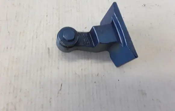 BMW 3 F30 F35 F31 Front door lower hinge 41517284535