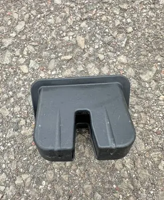 Audi A6 C7 Tailgate/boot lid lock trim 4H0827520
