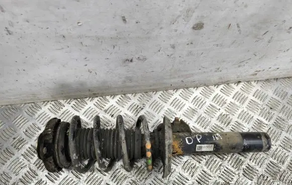 Volkswagen PASSAT B6 Front shock absorber/damper 3C0413031AT