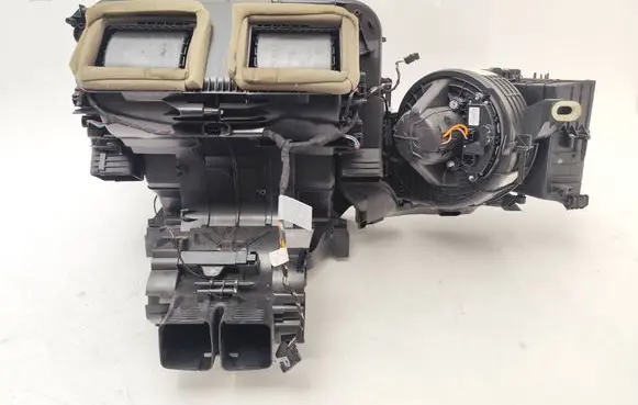 BMW X5 F15 Interior heater climate box assembly 6806544 30338BD01