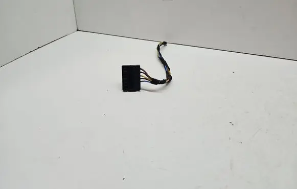 BMW 3 E90 E91 Rear tail light wiring loom 6984754